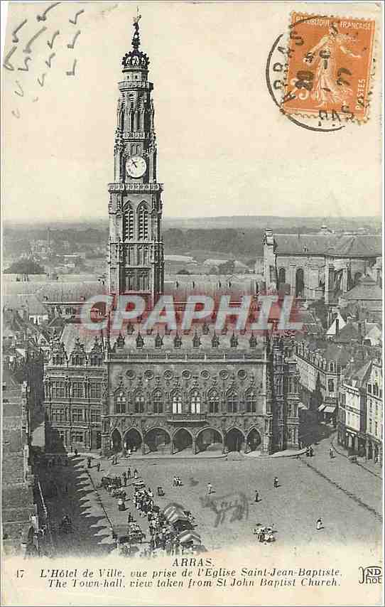 CPA ARRAS L'Hotel de ville vue prise de l'Eglise Saint-Jean-Baptiste