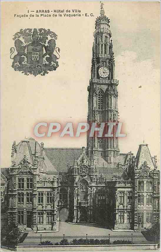 CPA Arras - Hotel de Ville Façade de la Place de la Vaquerie