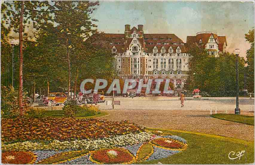 CPA Le Touquet Paris Plage les Jardins devant le Royal Picardy 