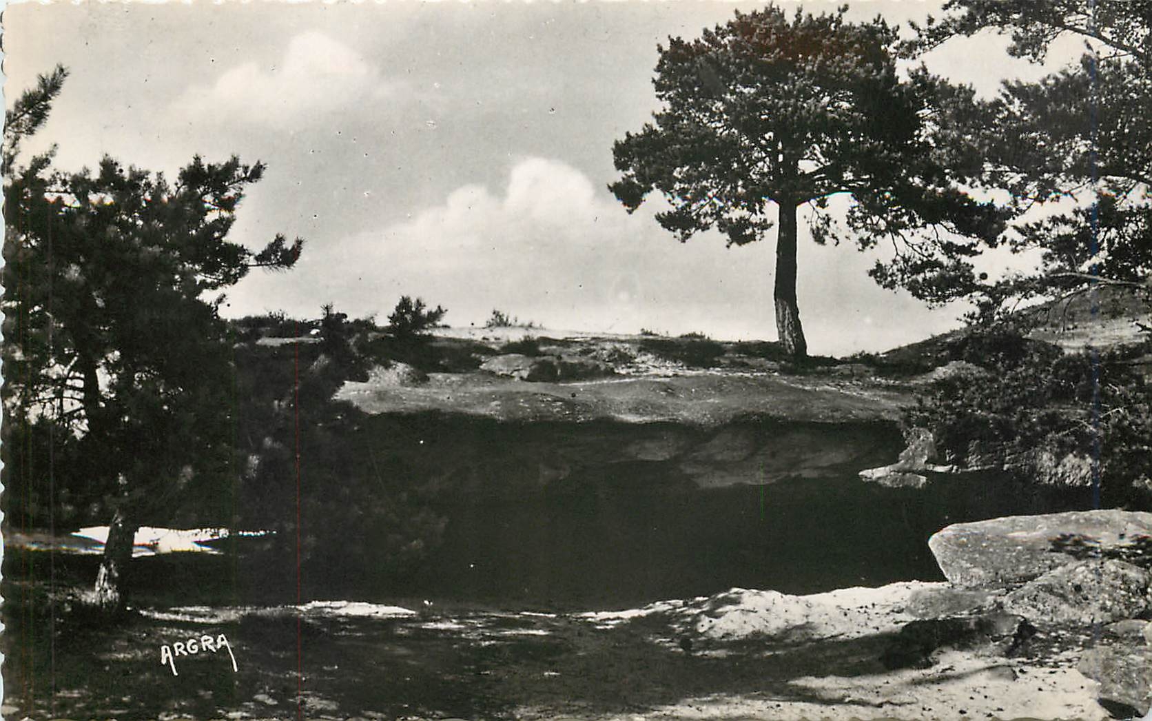 CPA Malesherbes la Roche aux noms 