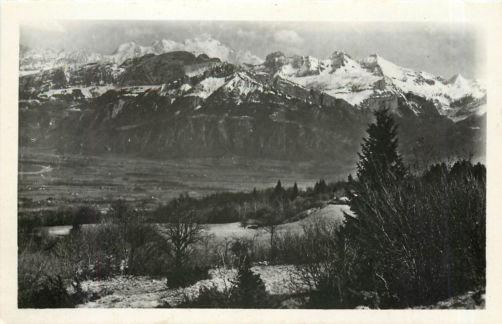 CPA La Haute Savoie la Chaine des Alpes et le Mont Blanc vus du Saleve 