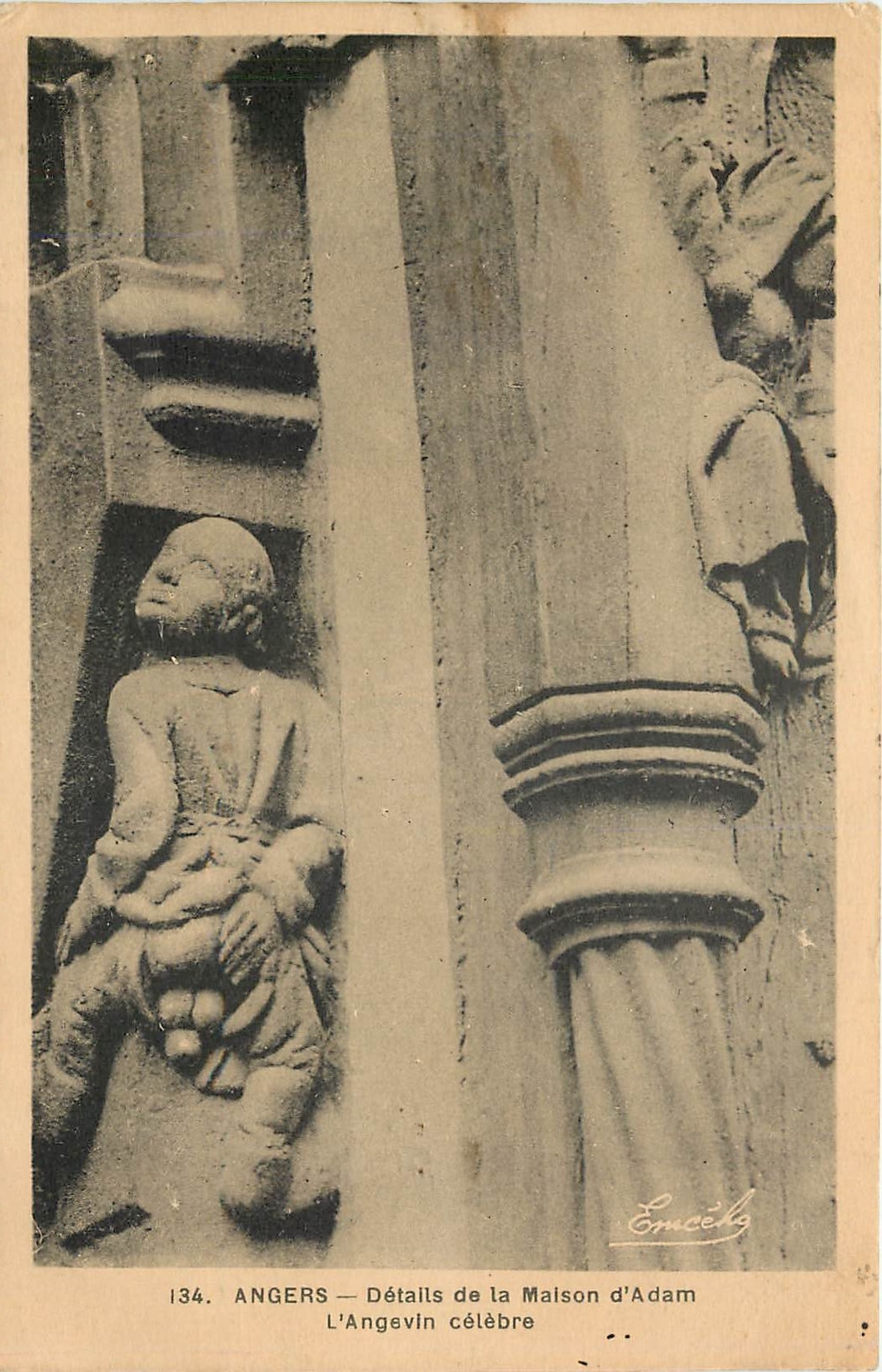 CPA Angers Details de la Maison d'Adam l'Angevin celebre 