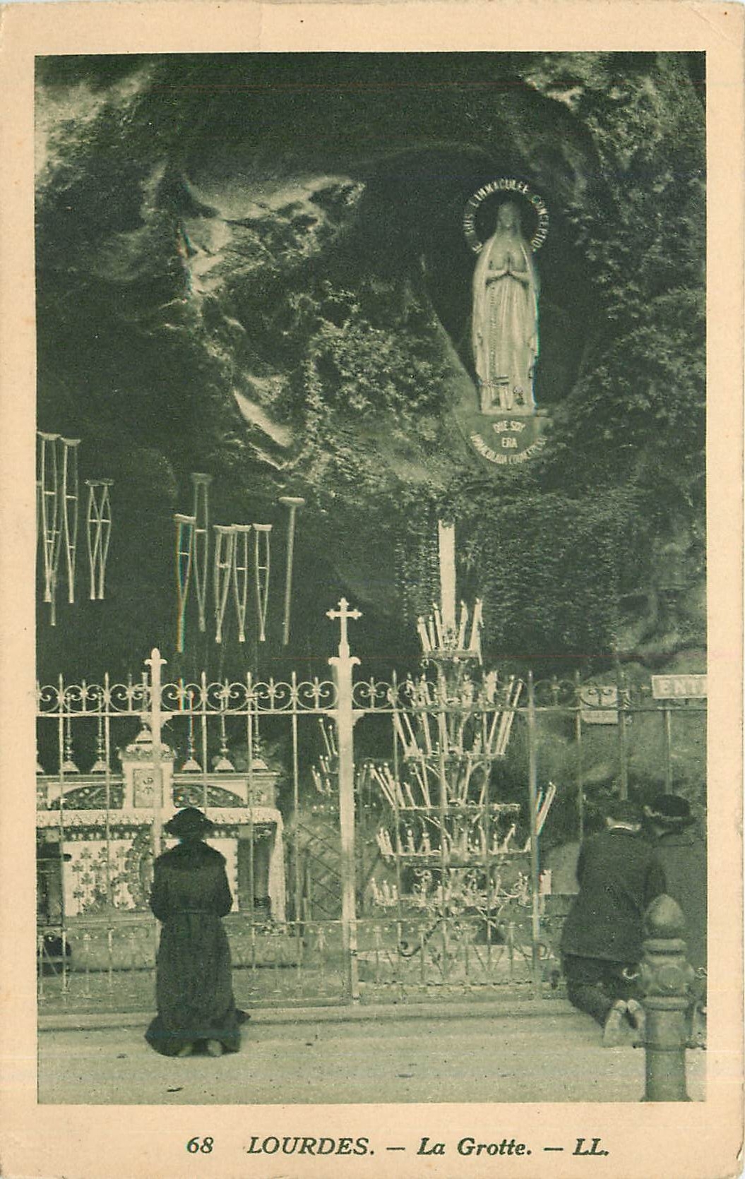 CPA Lourdes la Grotte 
