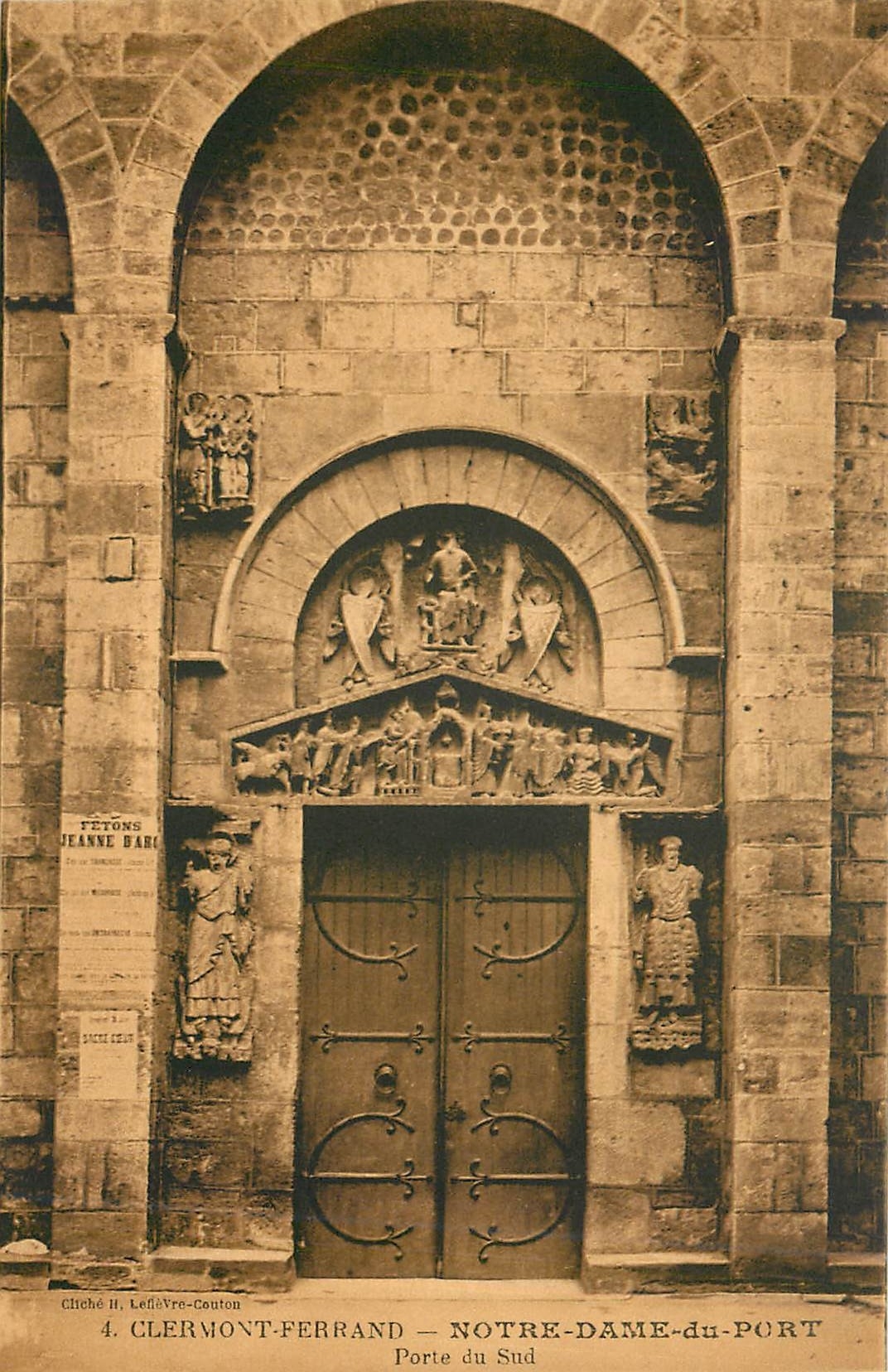CPA Clermont Ferrand Notre Dame du Port Porte du Sud 