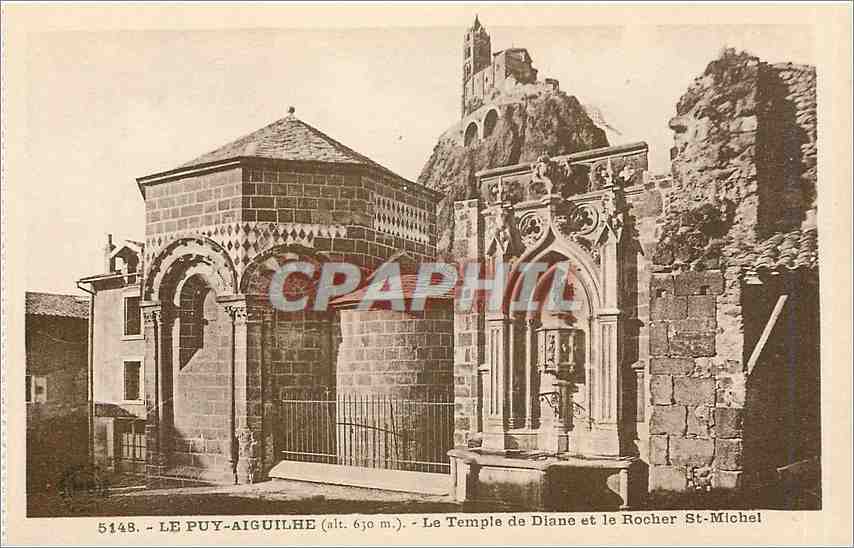 CPA Le Puy Aiguilhe le temple de Diane et le rocher St Michel 