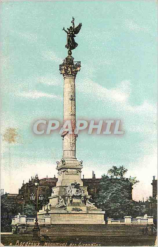 CPA Bordeaux Monument des Girondins 