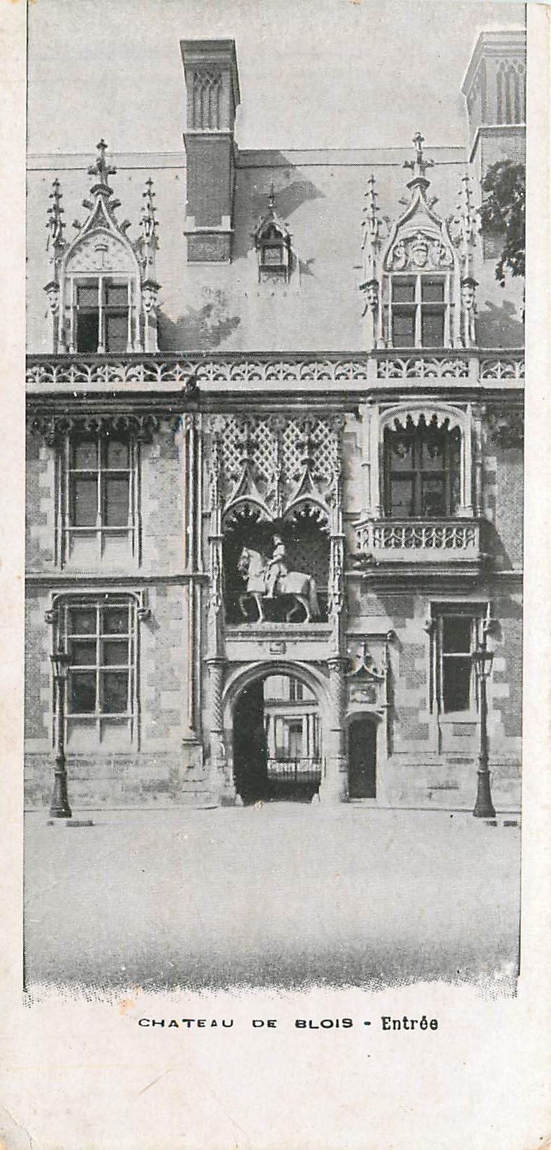 CPA Chateau de Blois Entree 