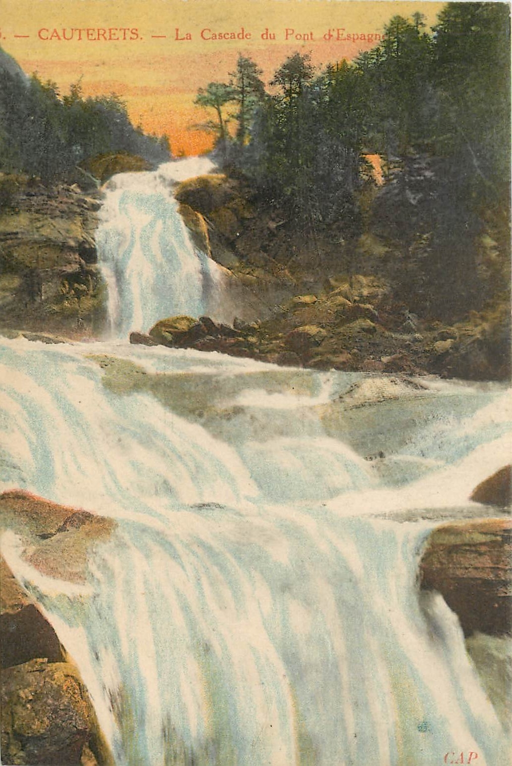 CPA Cauterets la cascade du Pont d'Espagne 