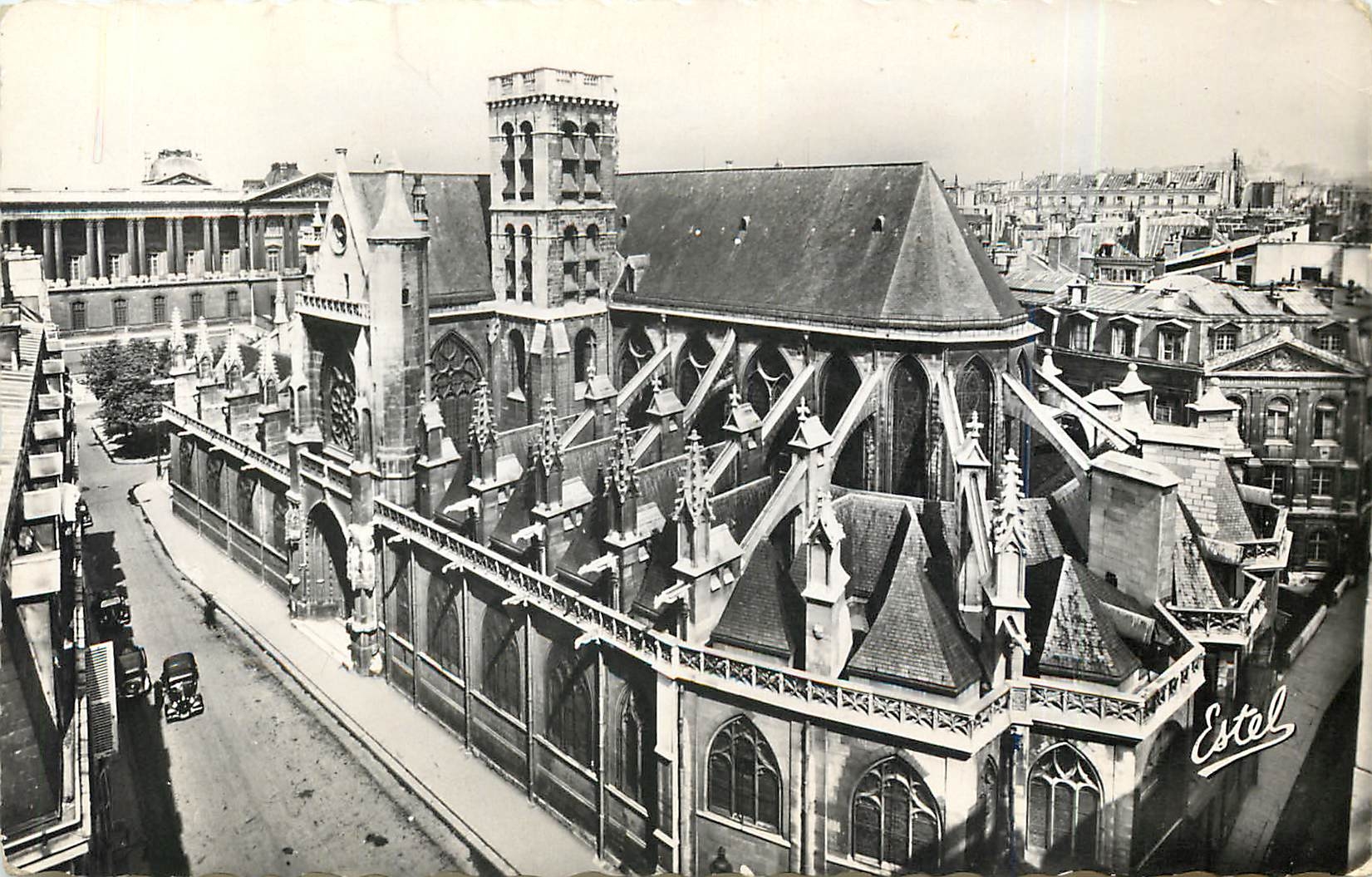 CPM Eglise St Germain d'Auxerrois facade laterale sud et tour romane 