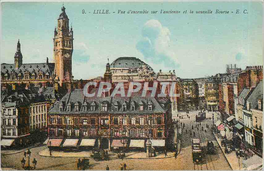 CPA Lille vue d'ensemble sur l'ancienne et la nouvelle Bourse 