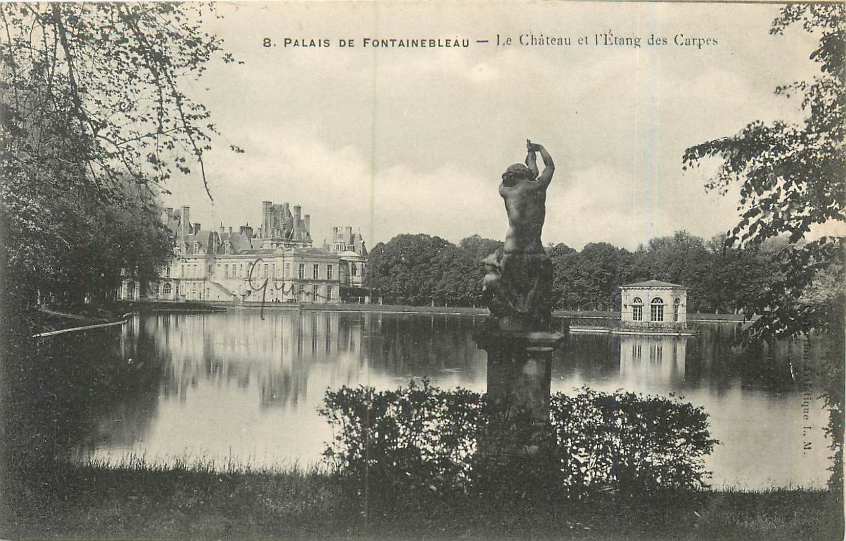 Palais de Fontainebleau — Le Château et l'Étang des Carpes — Imprimerie Phototypique L. M.