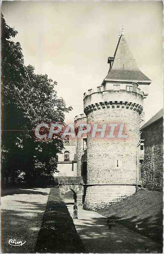 CPA Busset Allier le chateau de Bourbon XIV sicle 