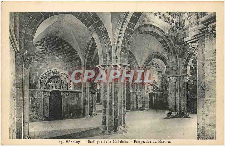 CPA Vezelay Basilique de la Madeleine perspective du Narthex 