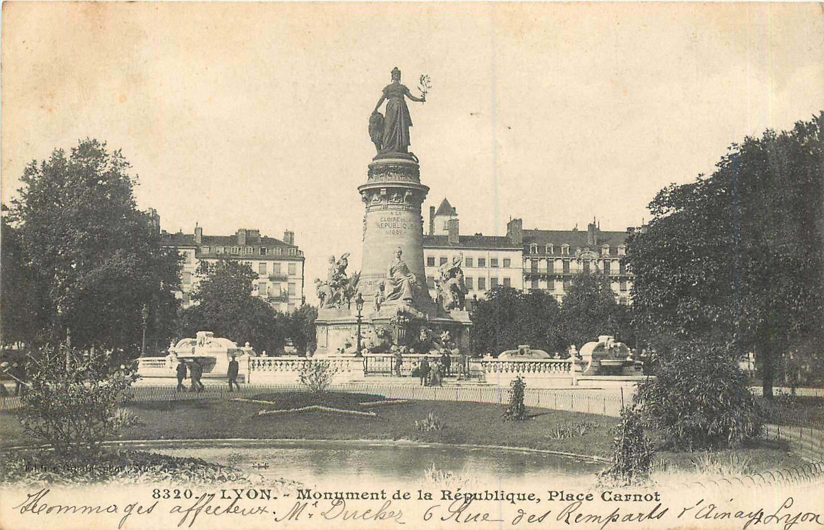 CPA Lyon monument de la republique place carnot 