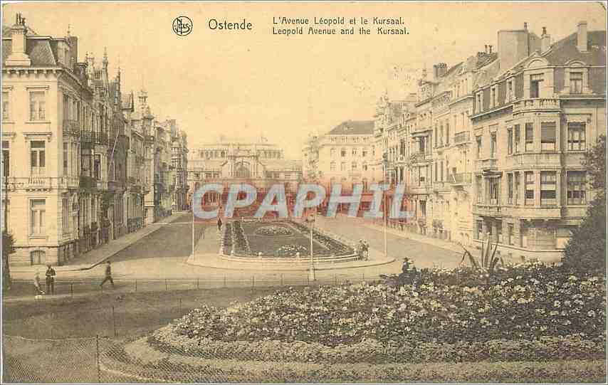 CPA Ostende l'avenue Leopold et le Kursaal 
