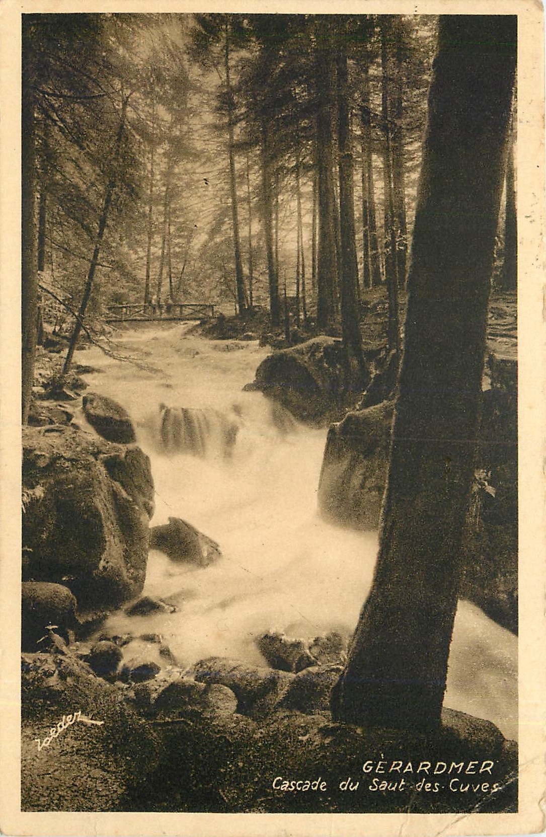 CPA Gerardmer cascade du Saut des Cuves 