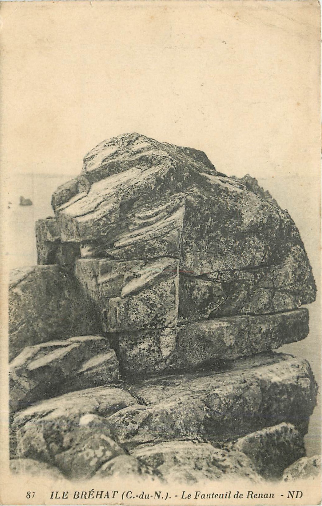 CPA Ile Brehat C du N le fauteuil de Renan 