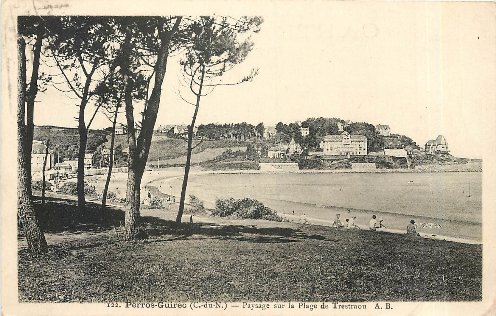 Perros-Guirec (C.-du-N.) — Paysage sur la Plage de Trestraou — A.B.