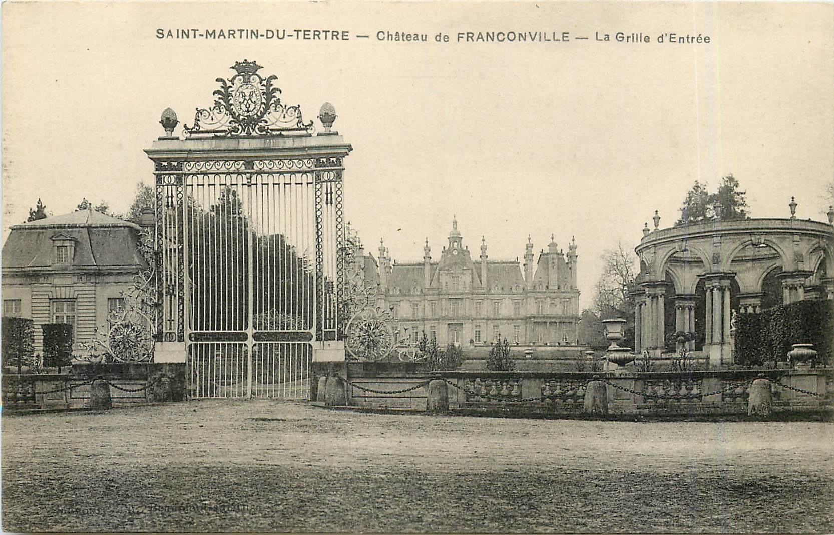 CPA Saint Martin du Tertre chateau de Franconville la grille d'Entree 