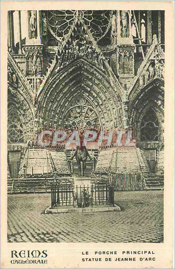 CPA Reims Cathedrale le porche principal statue de Jeanne d'Arc 