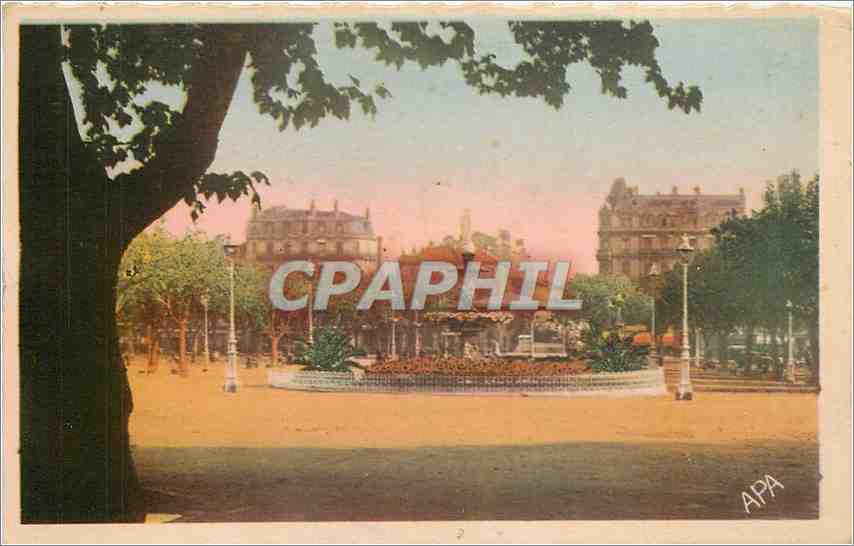 CPA Beziers Place Jean Jaures 