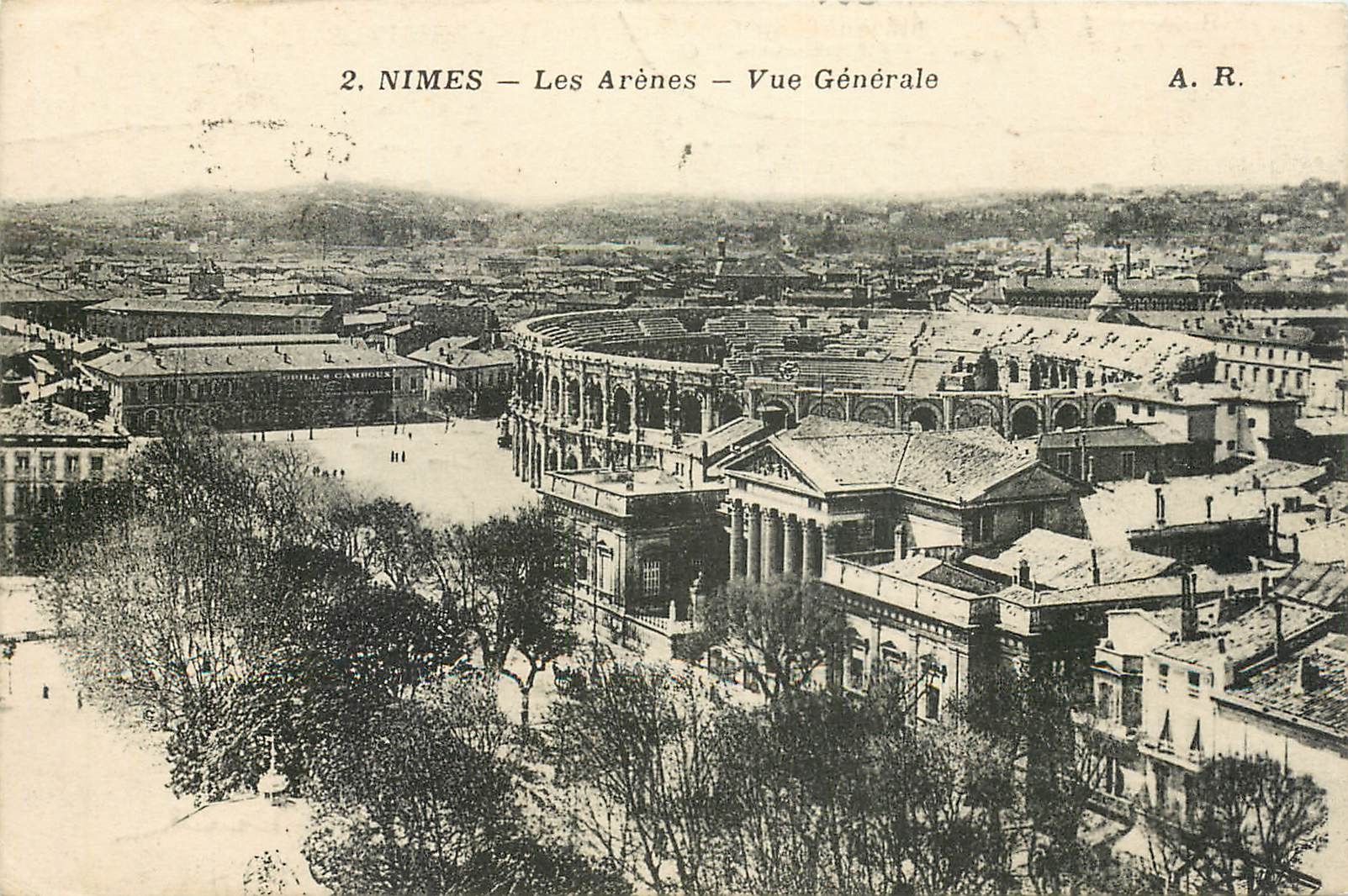 CPA Nimes Les Arenes Vue Generale 