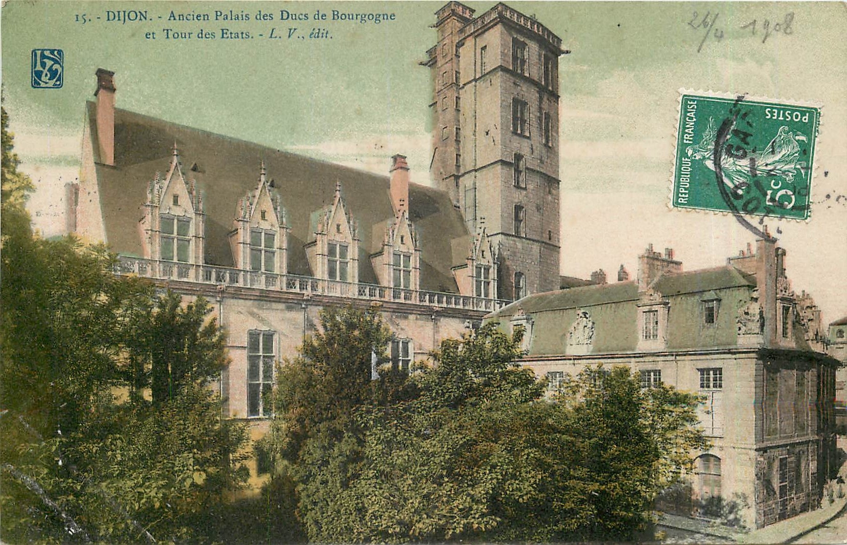 CPA Dijon Ancien Palais des Ducs de Bourgogne et Tour des Etats 