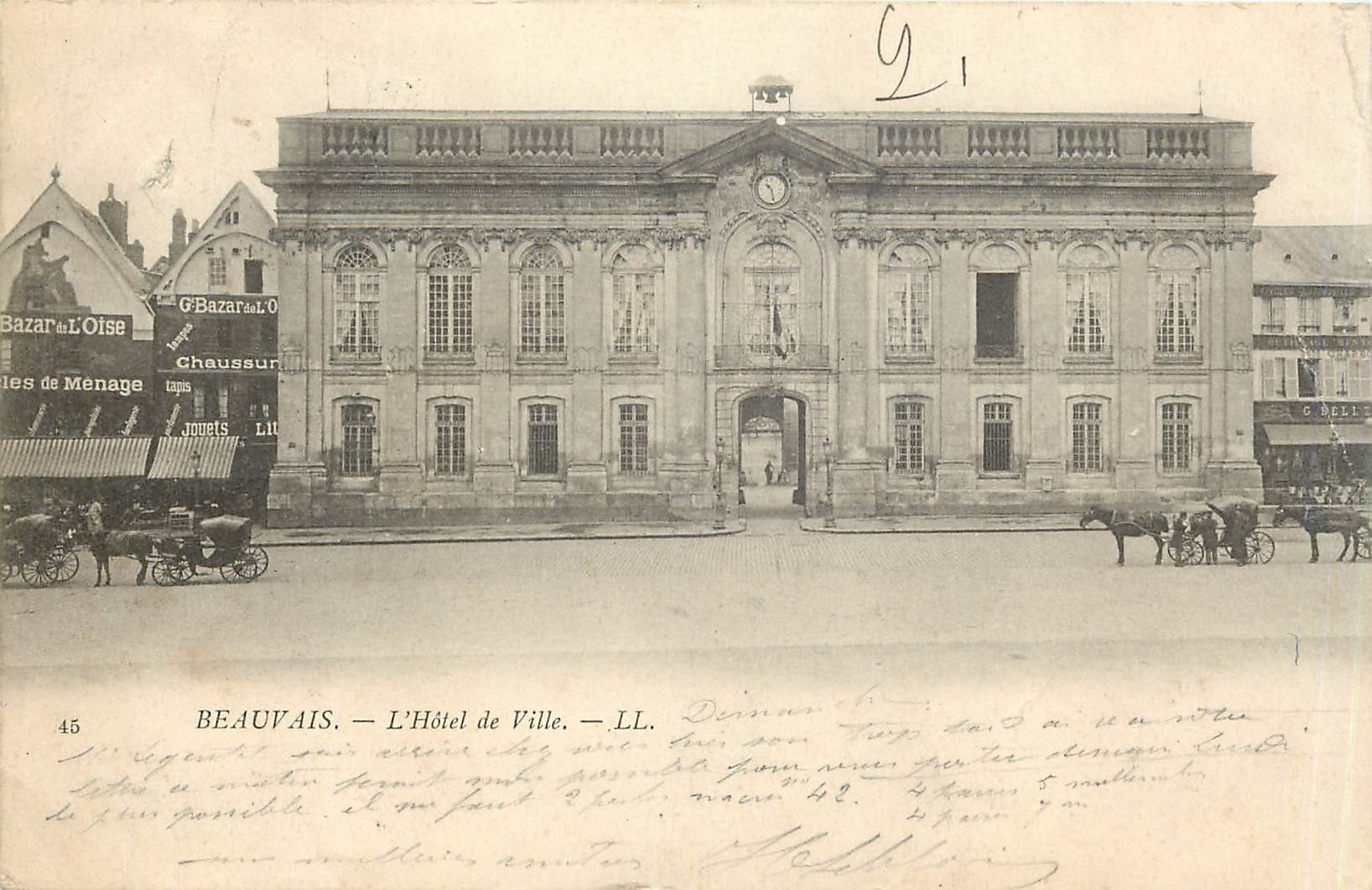 CPA Beauvais L'Hotel de Ville 