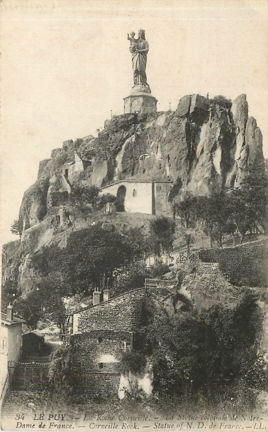 CPA Le Puy La Roche Corneille 