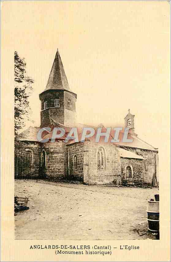 Anglards-de-Salers (Cantal) — L'Église (Monument historique)