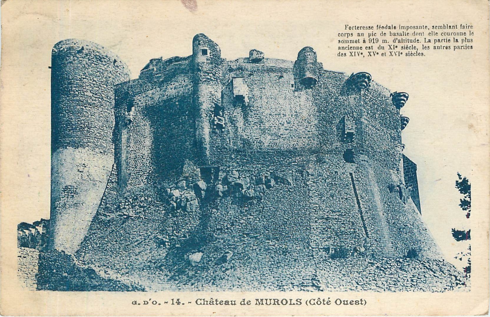 Château de MUROLS (Côté Ouest) — Forteresse féodale au pic de basalte — J. Goutzang, Éditeur (P.-de-P.) - Recto
