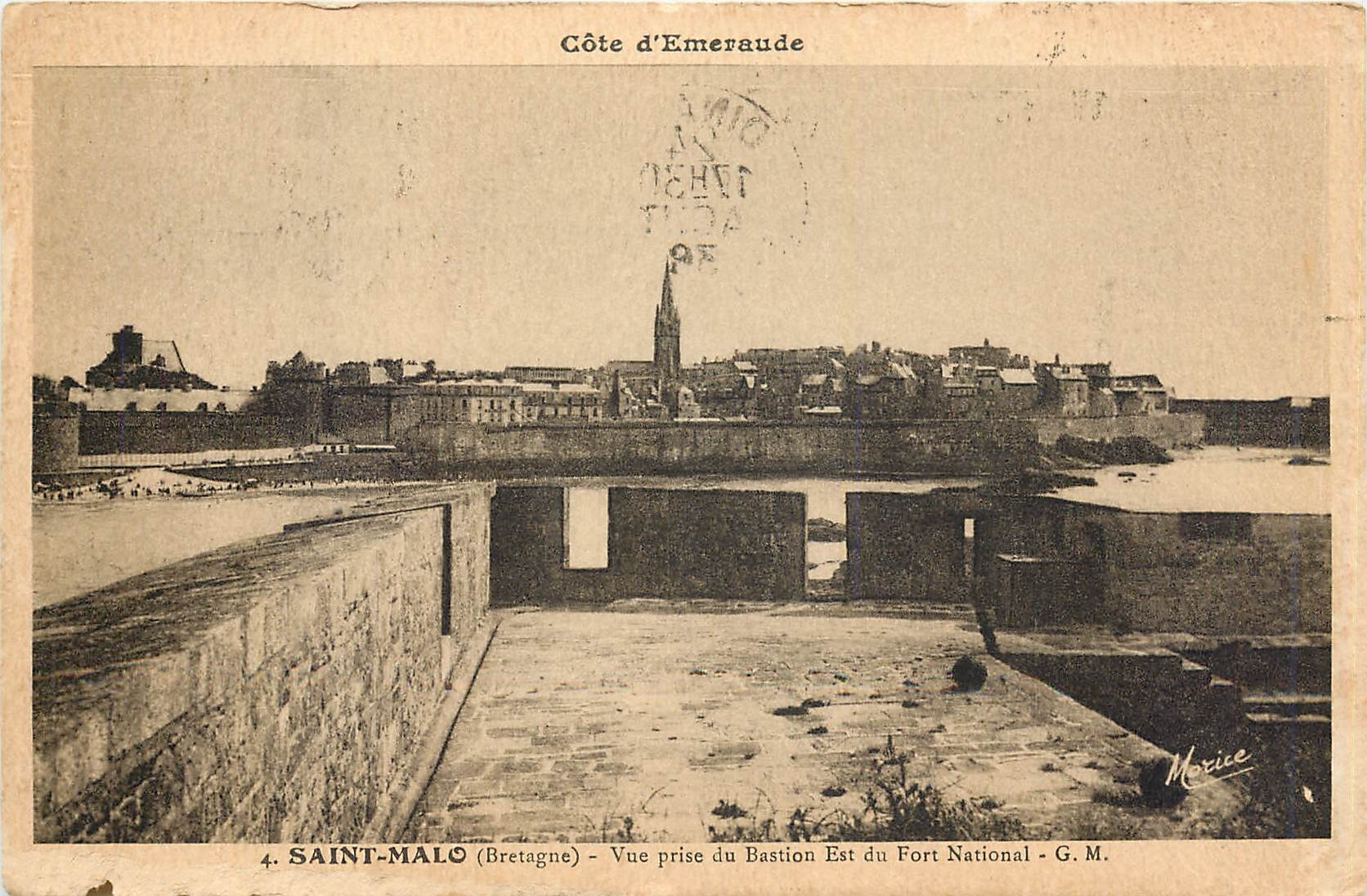 Saint-Malo (Bretagne) — Vue prise du Bastion Est du Fort National — G.M. — Édition Maurice Guélin