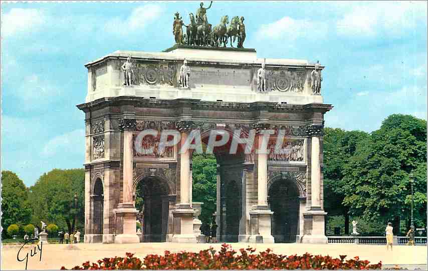 CPA L'Arc de Triomphe du Carrousel et les jardins 