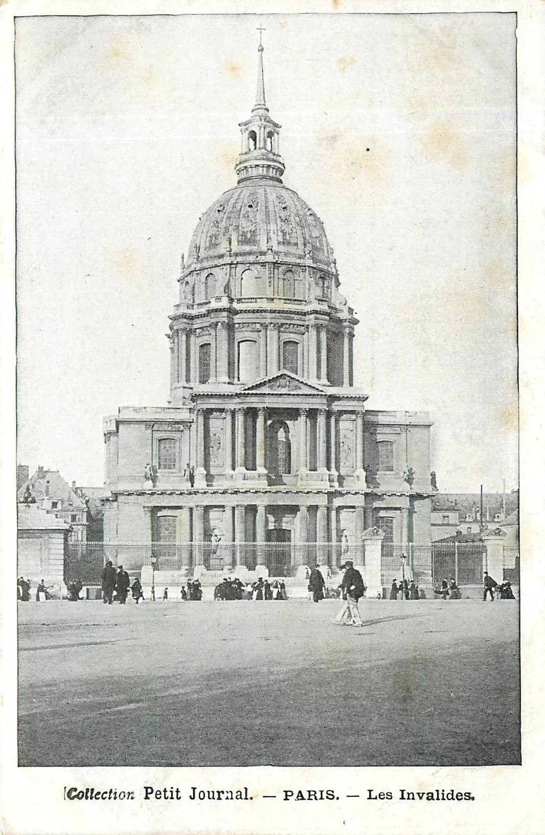 CPA Paris Les Invalides 
