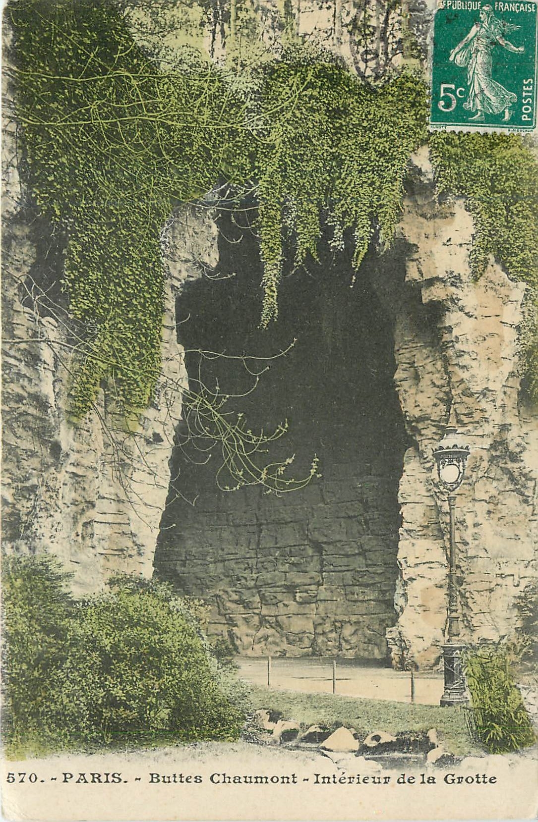 Buttes Chaumont - Intérieur de la Grotte — Paris — éditeur Paris, n° 570