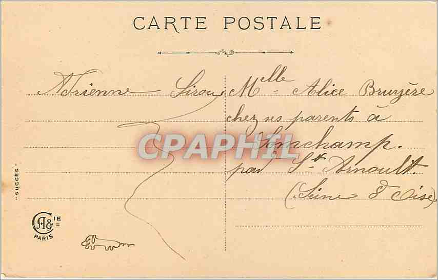 Femme en robe bleue tenant des cadeaux et un bouquet — texte imprimé sur fond de nature — éditeur 'Succès' Paris — Reverso