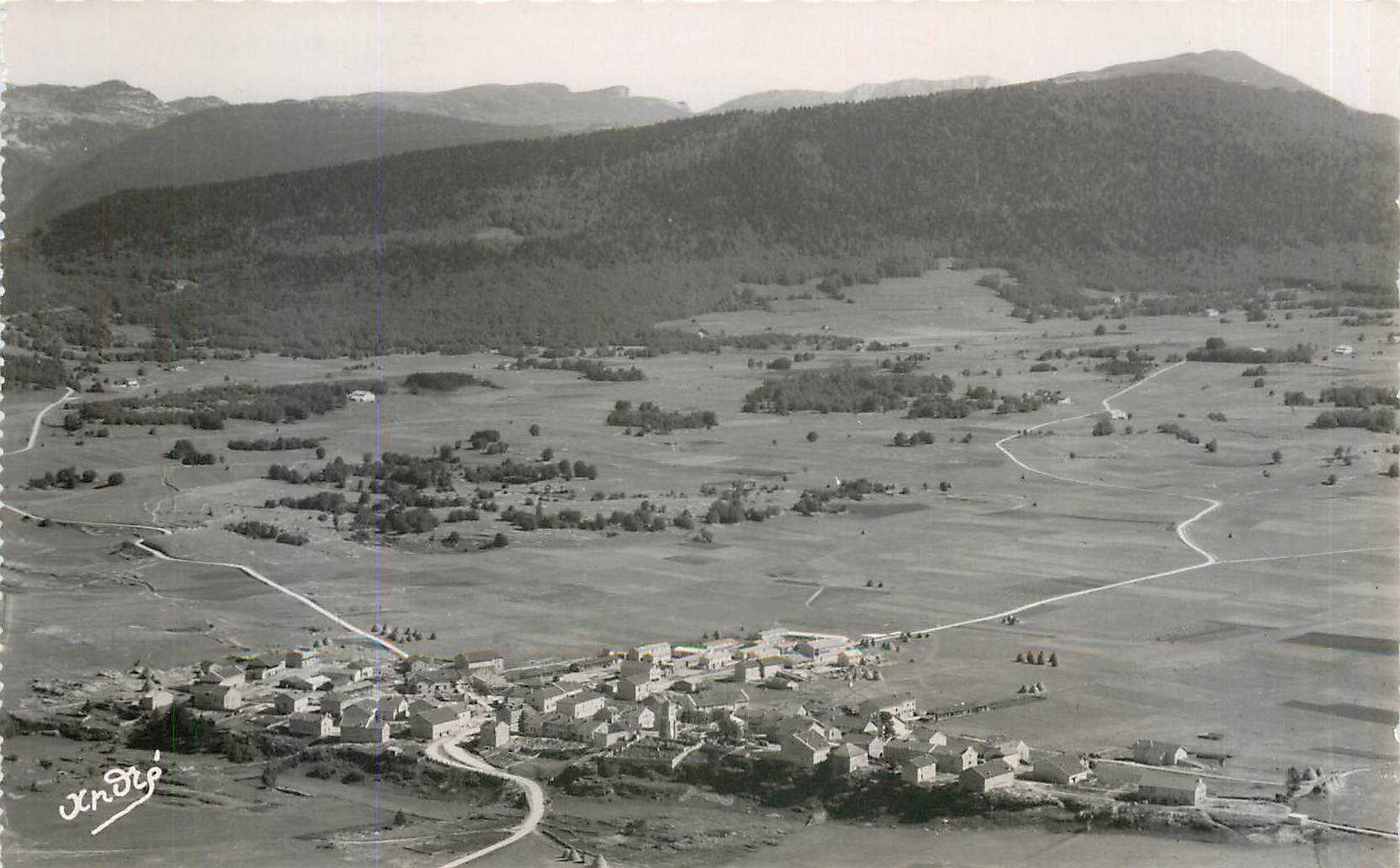 VASSIEUX-en-VERCORS — Vue panoramique — Édition d'Art Grenoble