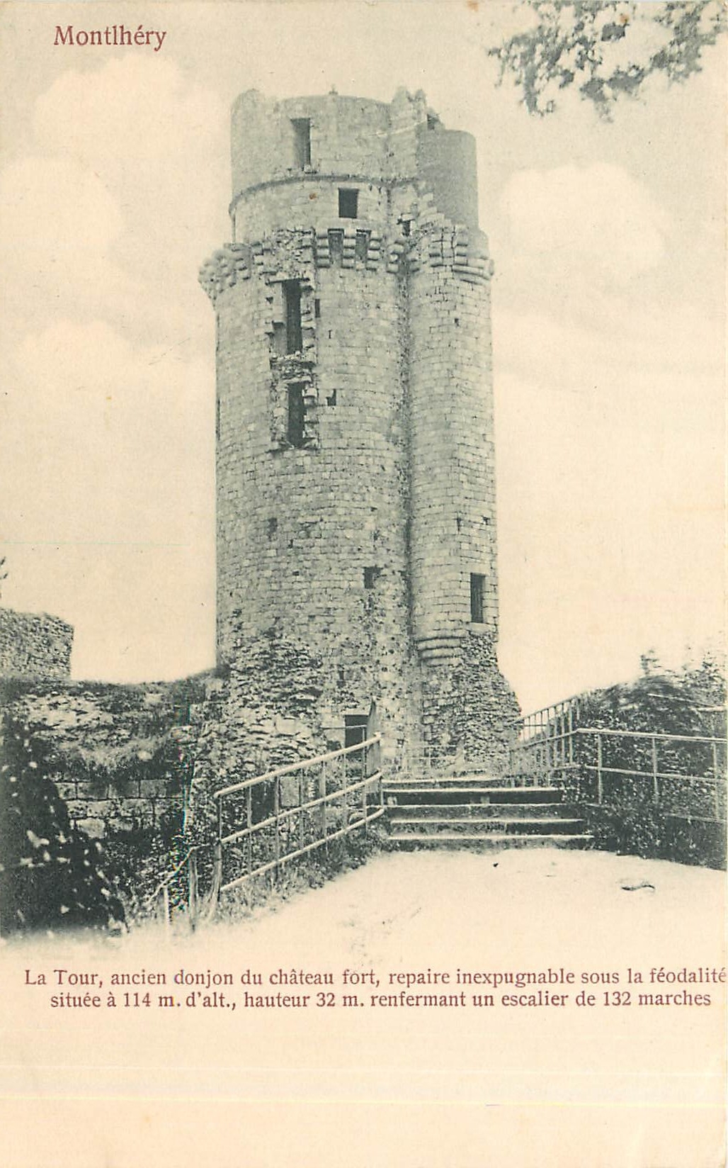 CPA Montlhery La Tour ancien donjon du Chateau fort 
