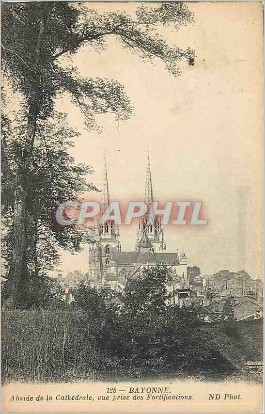 CPA Bayonne Abside de la Cathedrale vue prise des Fortifications 