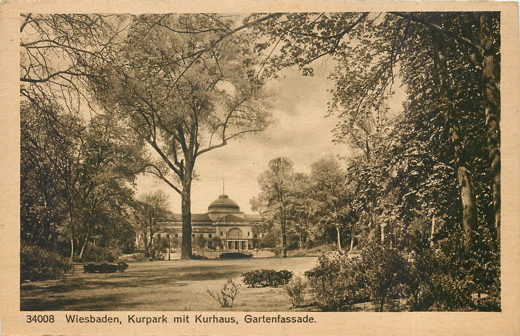 CPA Wiesbaden Kurpark mit Kurhaus Gartenfassade 