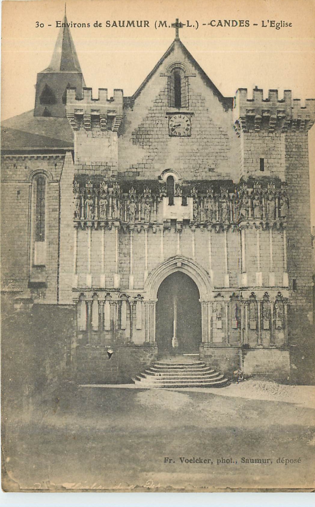 CPA Environs de Saumur M et L Candes L'Eglise 