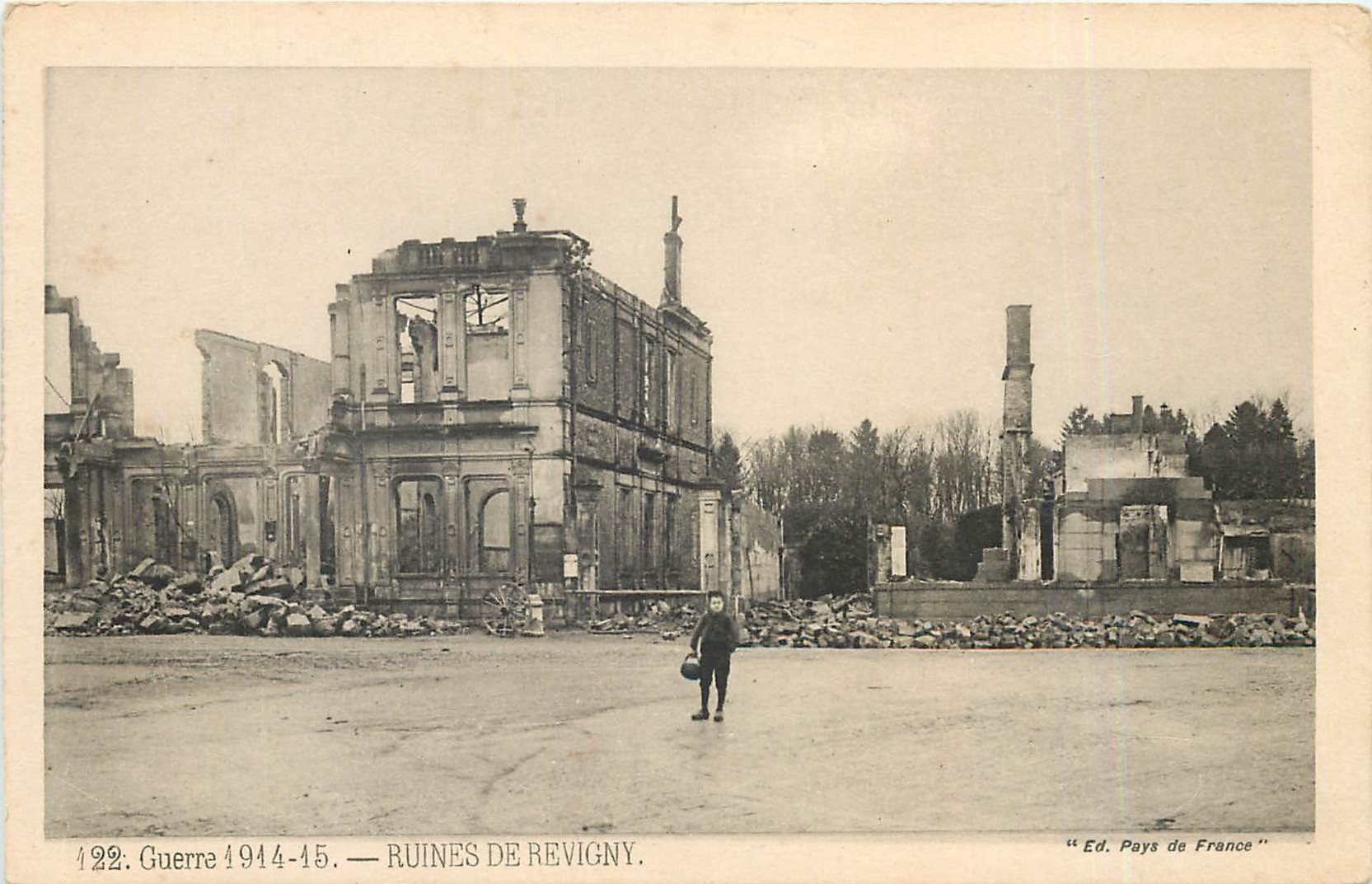 CPA Guerre 1914 15 Ruines de Revigny 