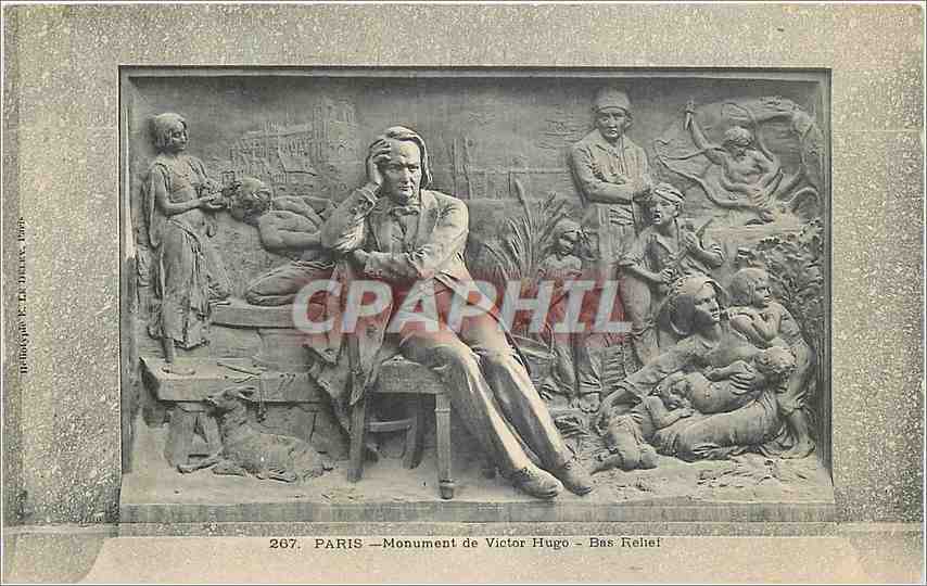 CPA Paris Monument de Victor Hugo Bas Relief 
