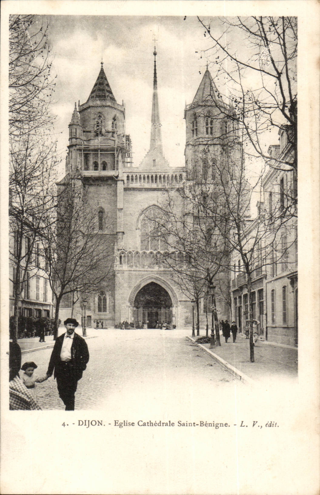 Dijon CPA Eglise cathedrale Saint Benigne
