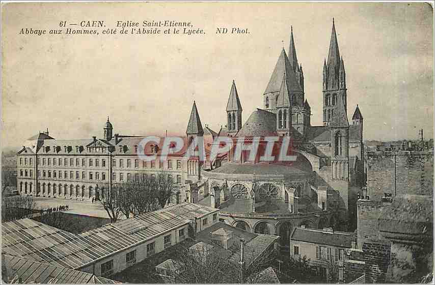 CPA Caen Eglise Saint Etienne Abbaye aux Hommes Cote de l'Abside et le Lycee 