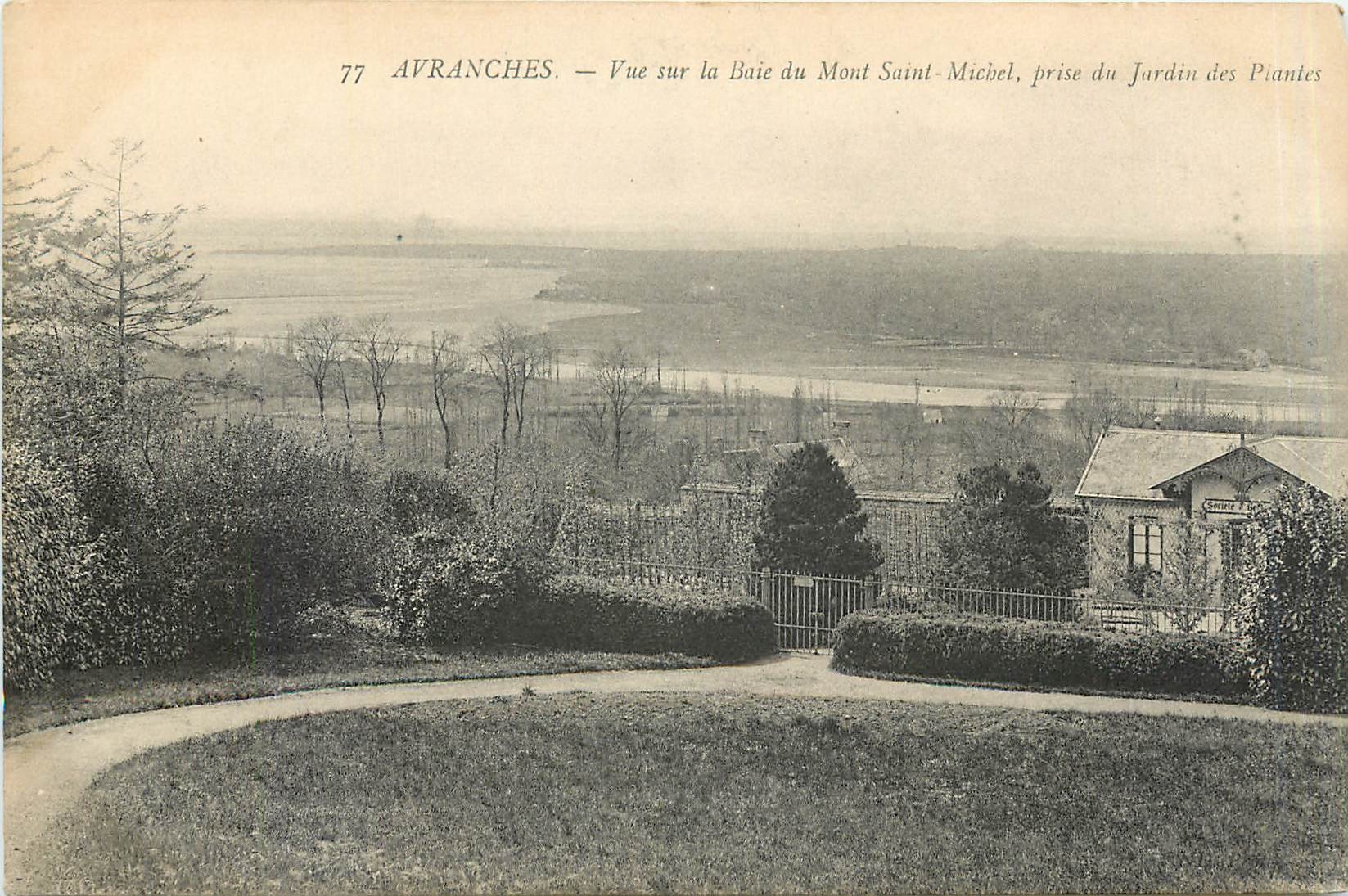 Avranches — Vue sur la Baie du Mont Saint-Michel, prise du Jardin des Plantes