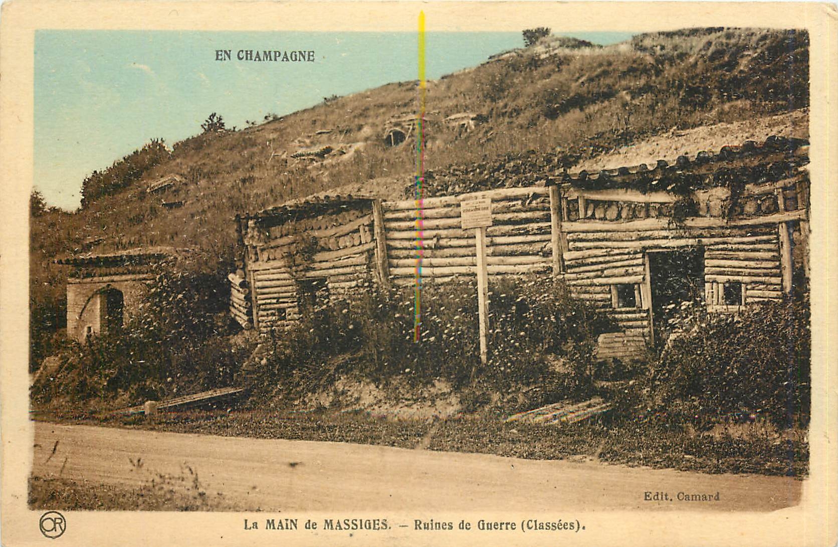 CPA En Champagne La Main de Massiges Ruines de Guerre Classees 