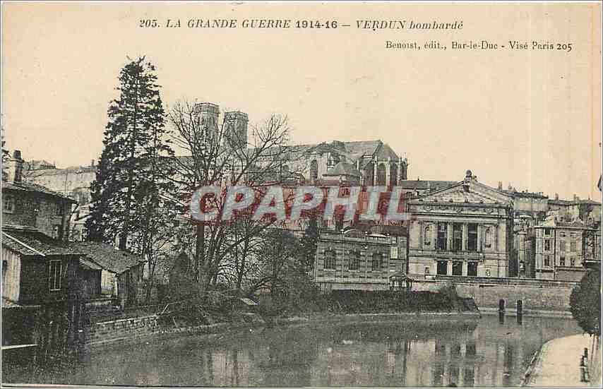 CPA La Grande Guerre 1914 16 Verdun bombarde 