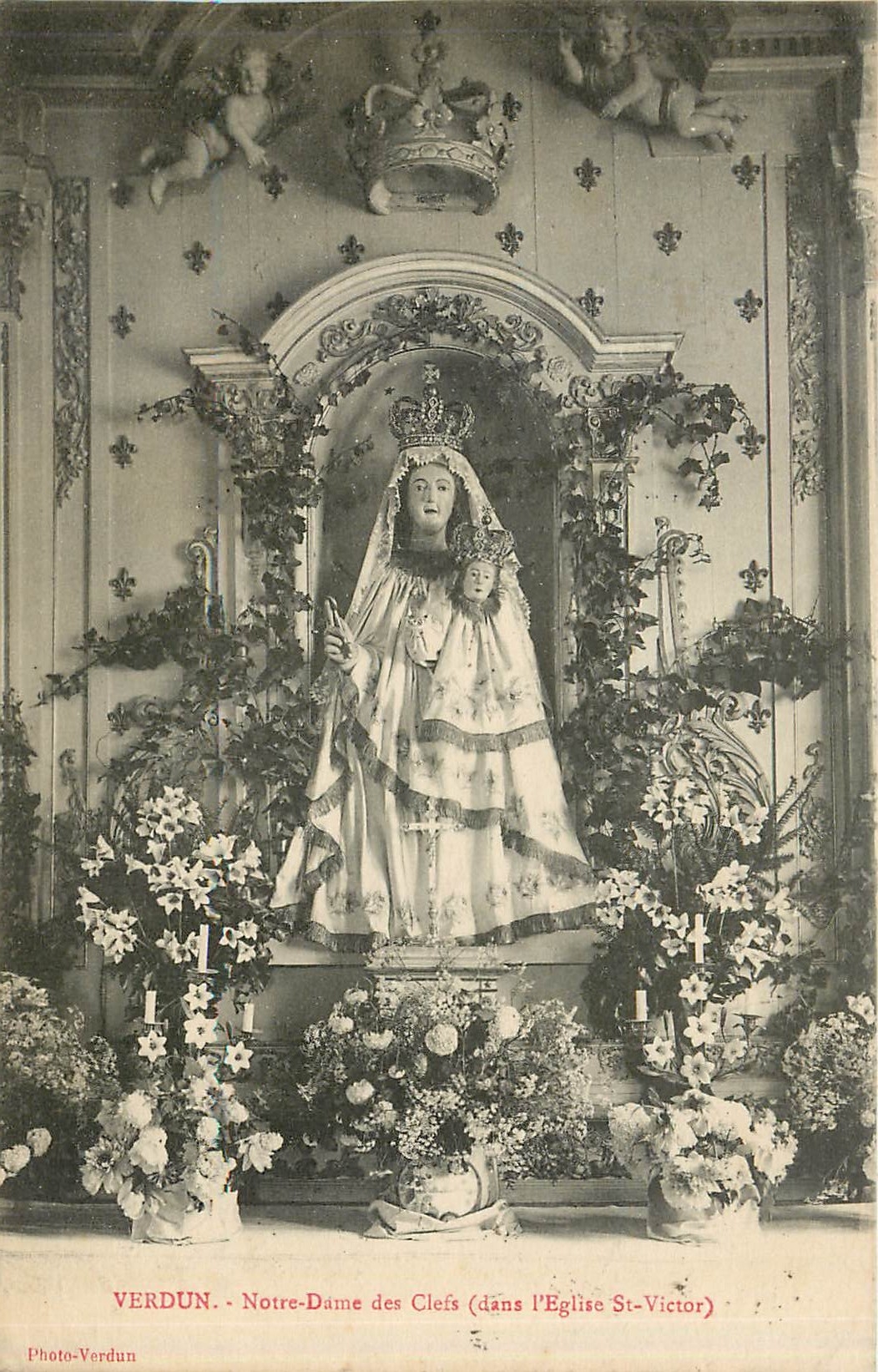 Verdun - Notre-Dame des Clefs (dans l'Église St-Victor) — Photo-Verdun