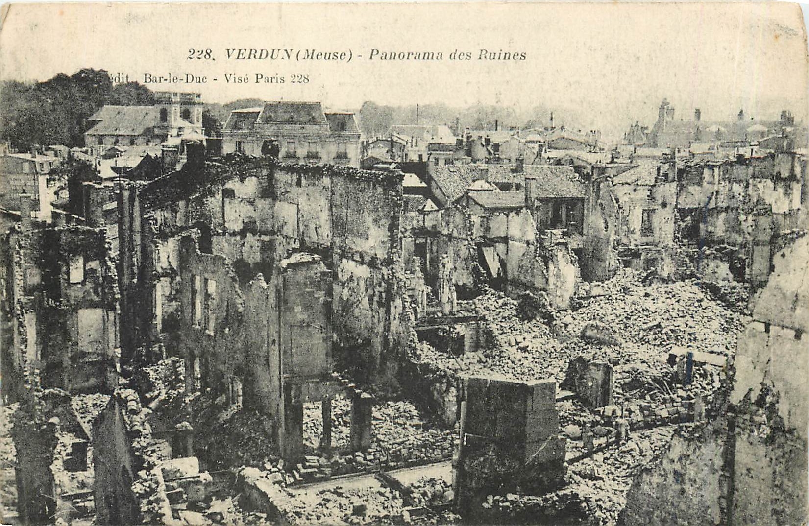 CPA Verdun Meuse Panorama des Ruines Bar le Duc Vise Paris 